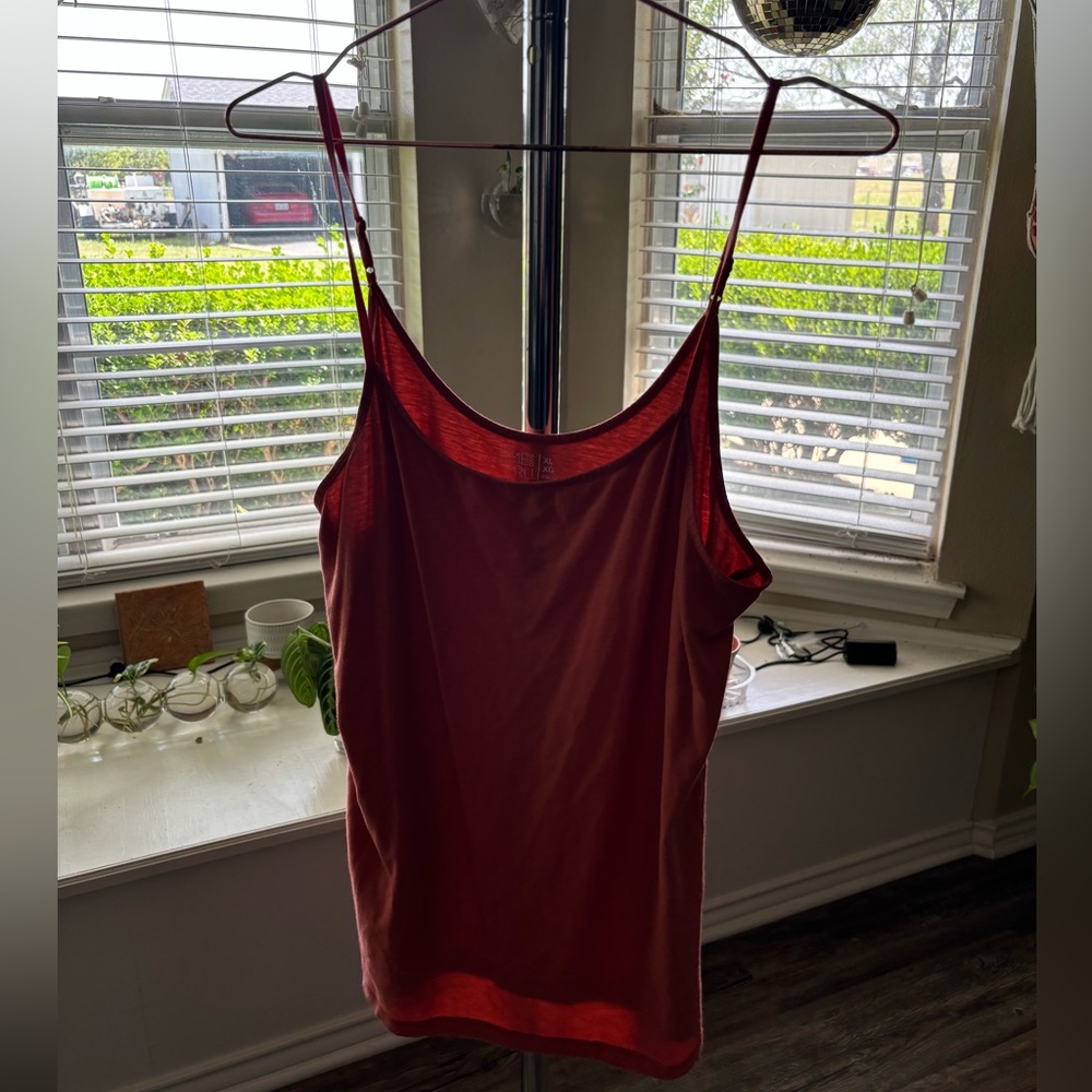 Women’s Spaghetti Strap Top